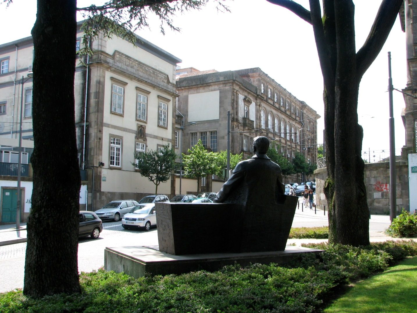 Abel Salazar's monument, Porto (4).JPG